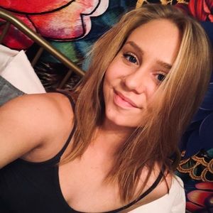 Meet your Posher, Relaina